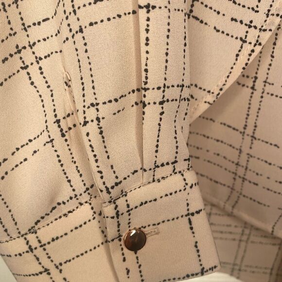 Ivanka Trump Pastel Pink Button Down Blouse - Picture 8 of 11